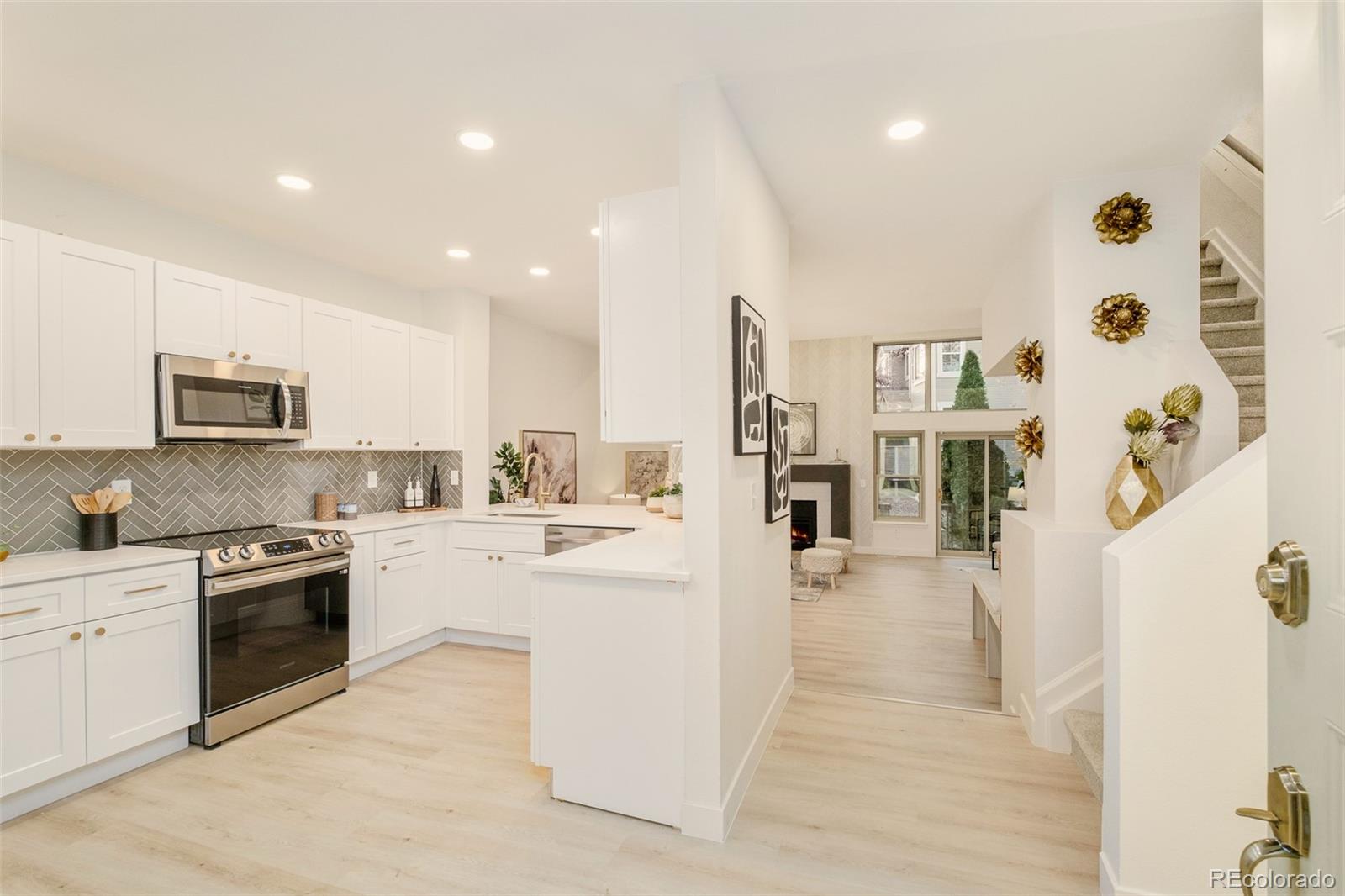 MLS Image #5 for 5555 e briarwood avenue 606,centennial, Colorado