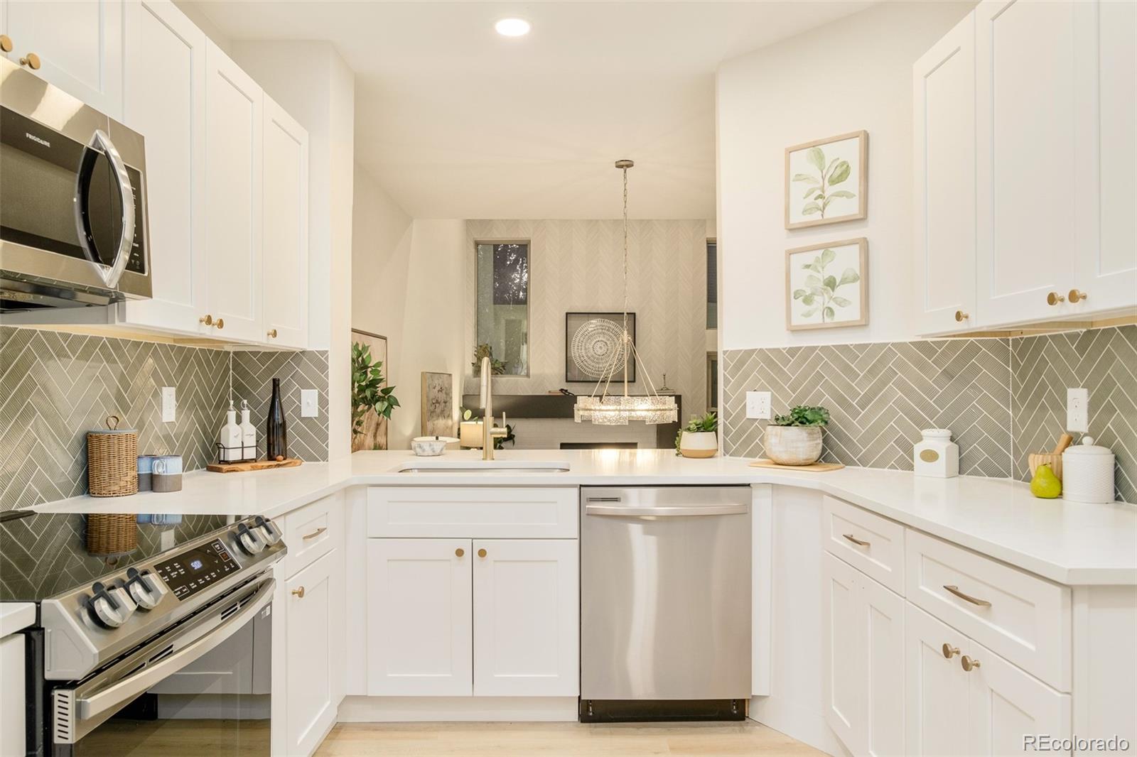 MLS Image #6 for 5555 e briarwood avenue 606,centennial, Colorado