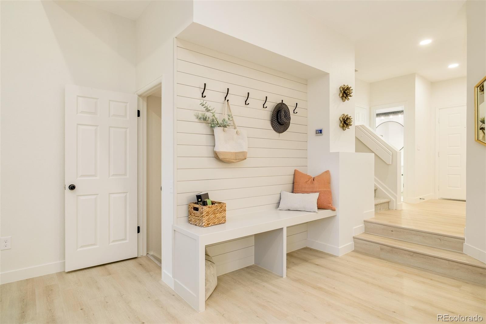 MLS Image #9 for 5555 e briarwood avenue 606,centennial, Colorado