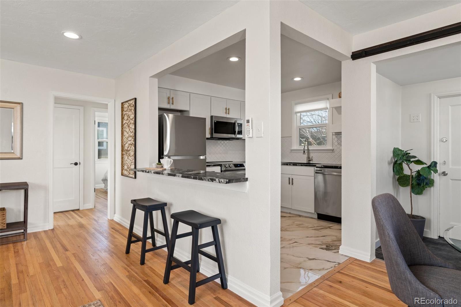 MLS Image #11 for 1375  rosemary street,denver, Colorado