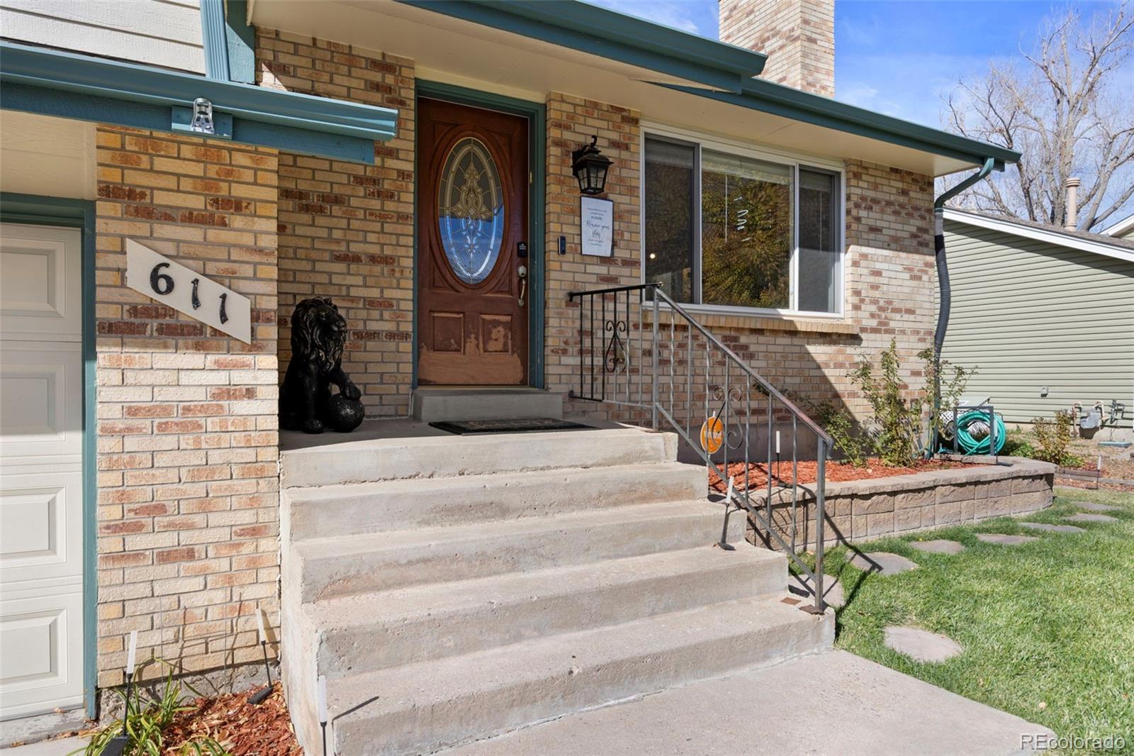 MLS Image #2 for 611 s laredo circle,aurora, Colorado