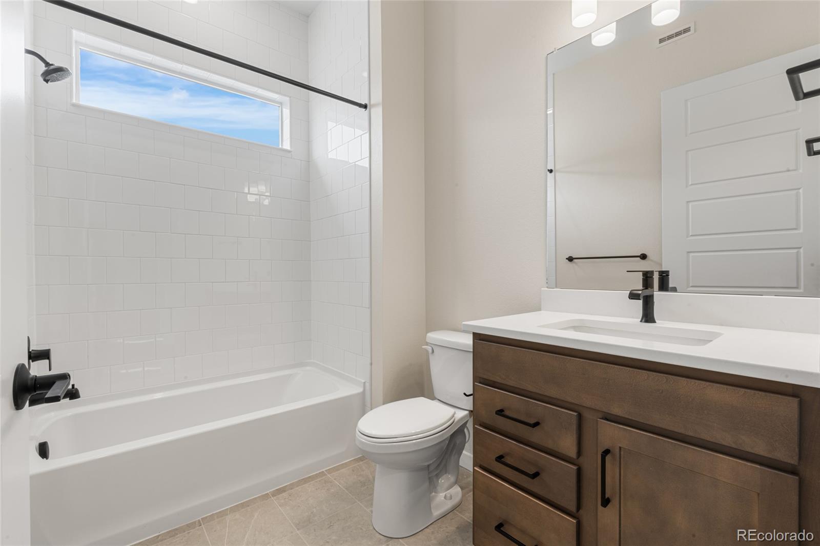 MLS Image #17 for 22057 e rockinghorse parkway,aurora, Colorado