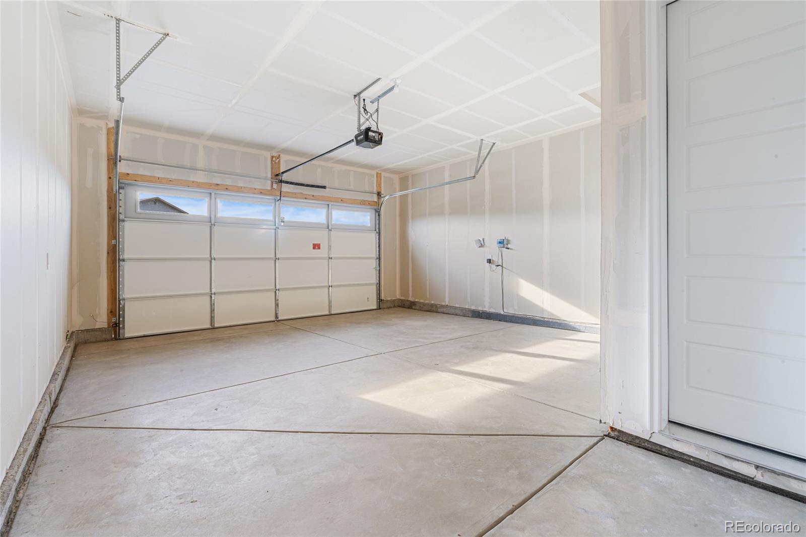 MLS Image #18 for 22057 e rockinghorse parkway,aurora, Colorado