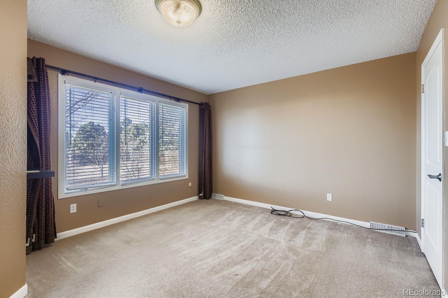 MLS Image #14 for 2655  52nd avenue court,greeley, Colorado