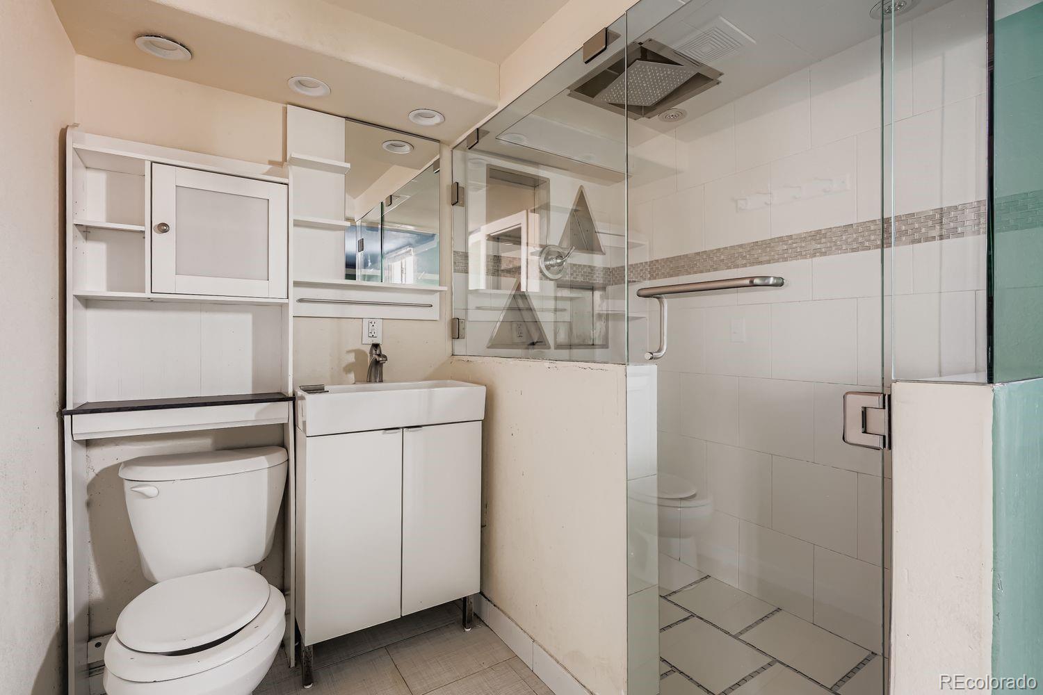 MLS Image #15 for 8303  acoma way,denver, Colorado