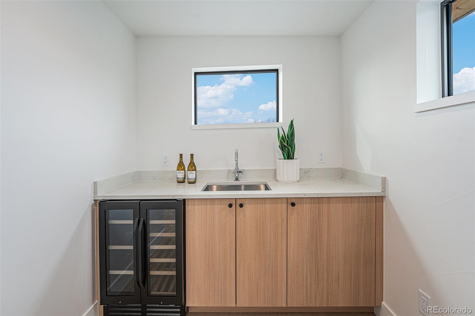 MLS Image #27 for 1023 s emerson street,denver, Colorado