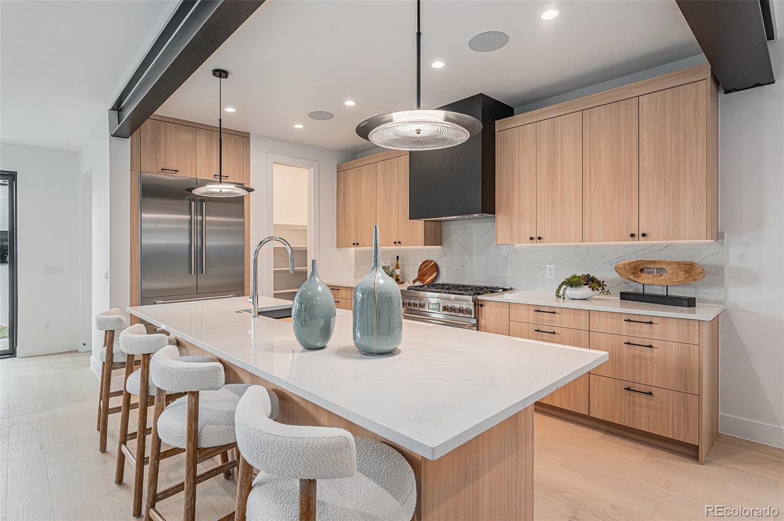 MLS Image #3 for 1023 s emerson street,denver, Colorado