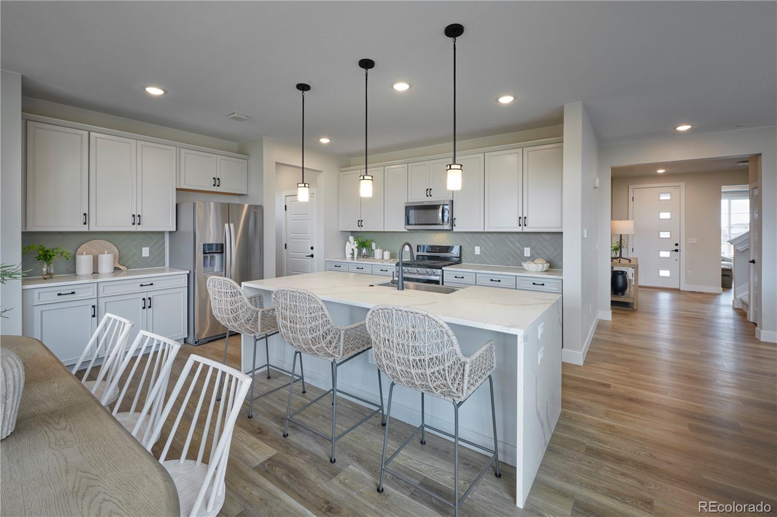 MLS Image #6 for 24003 e 39th avenue,aurora, Colorado