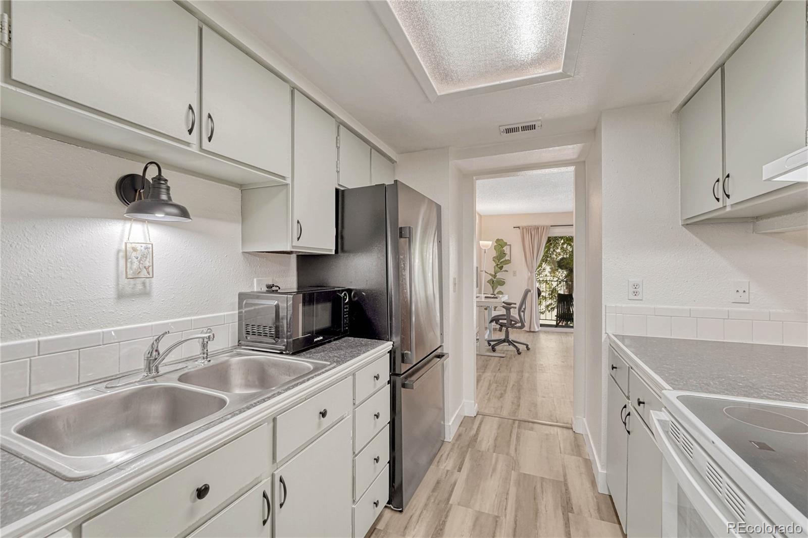 MLS Image #12 for 12143  melody drive 204,westminster, Colorado