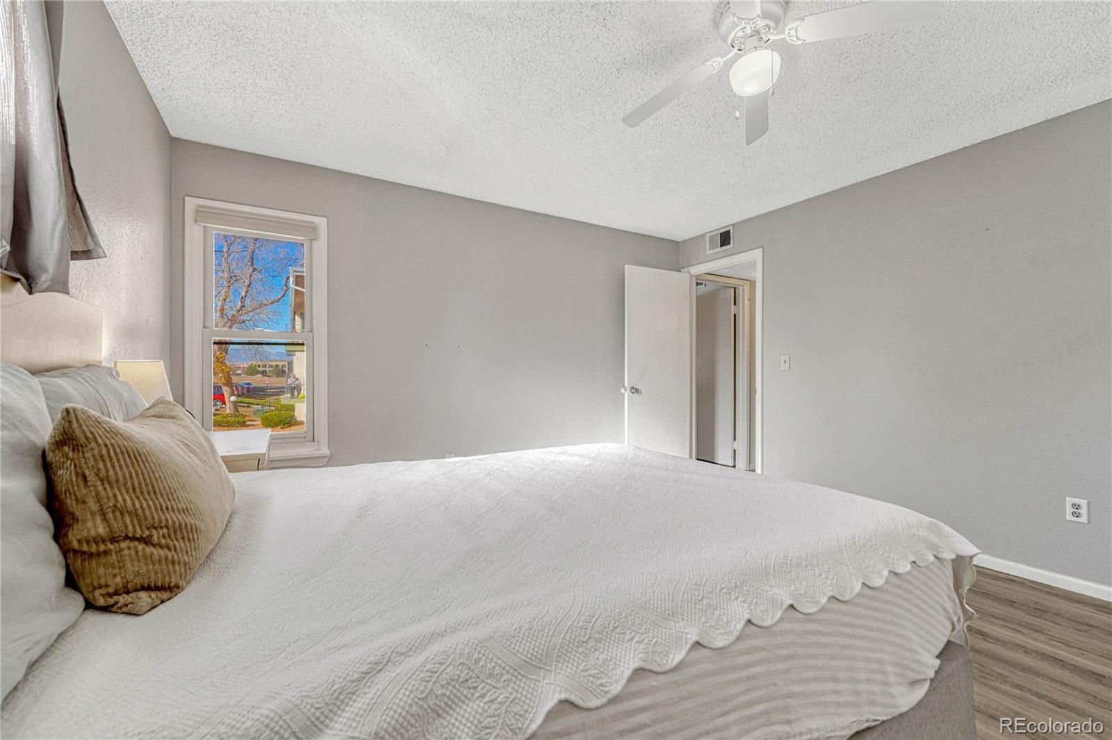 MLS Image #14 for 12143  melody drive 204,westminster, Colorado