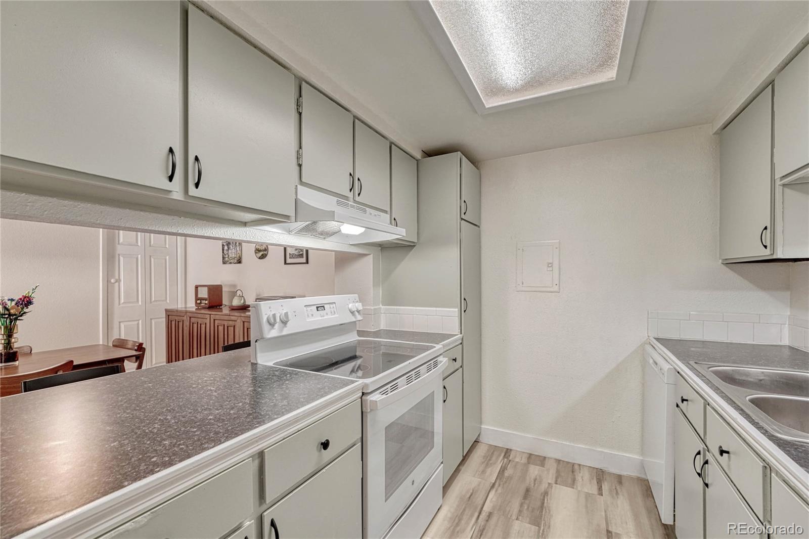 MLS Image #9 for 12143  melody drive 204,westminster, Colorado