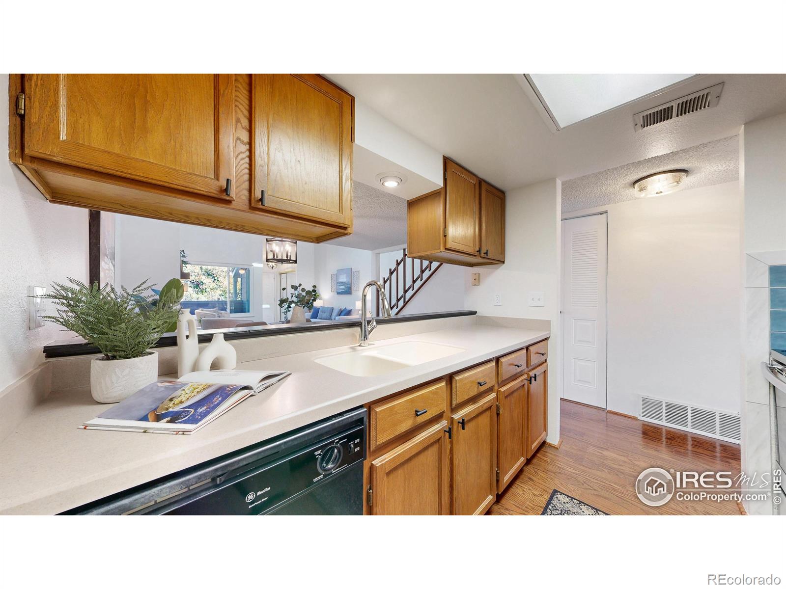 MLS Image #10 for 7955 e colorado avenue 6,denver, Colorado