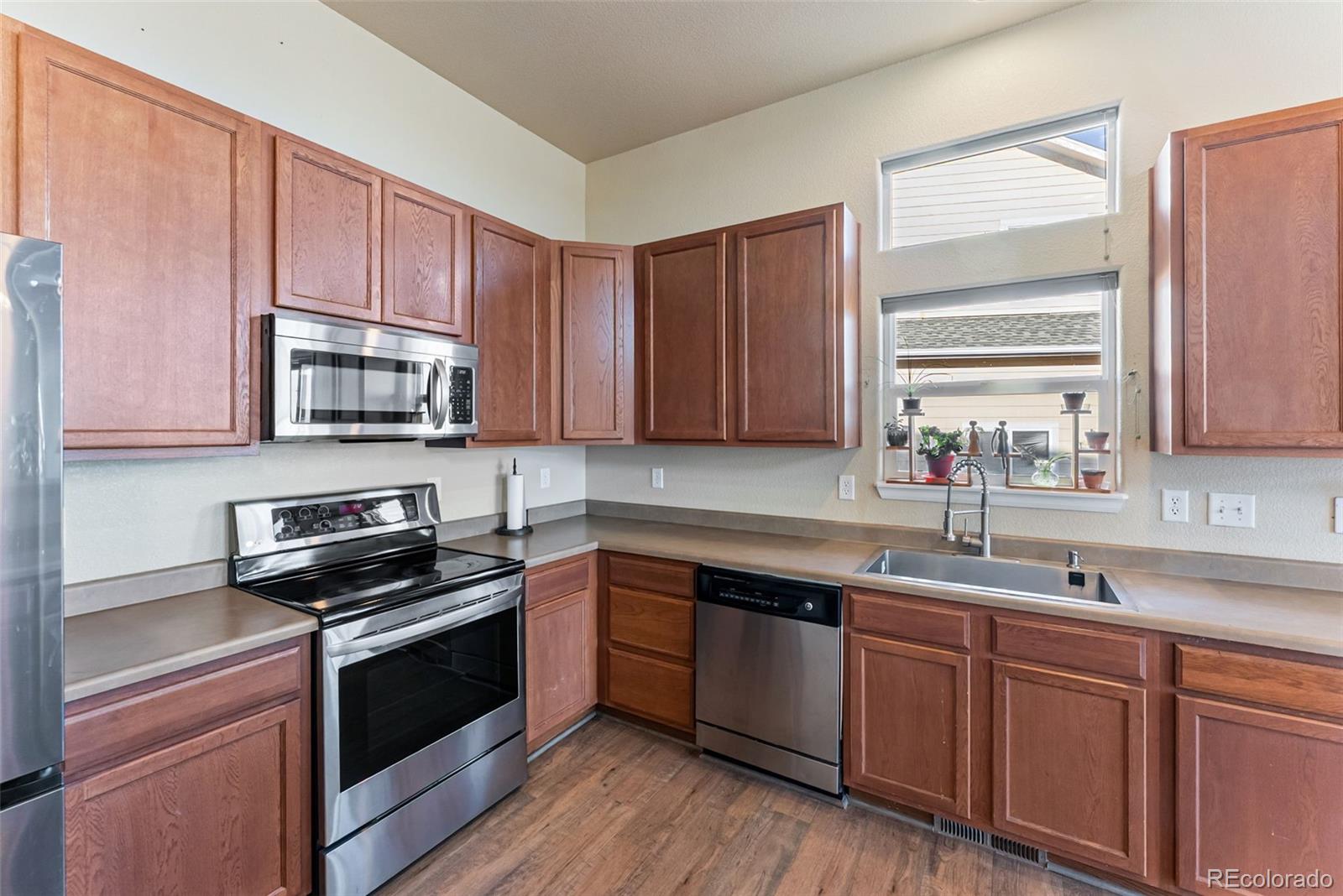 MLS Image #5 for 13161  river falls terrace,peyton, Colorado