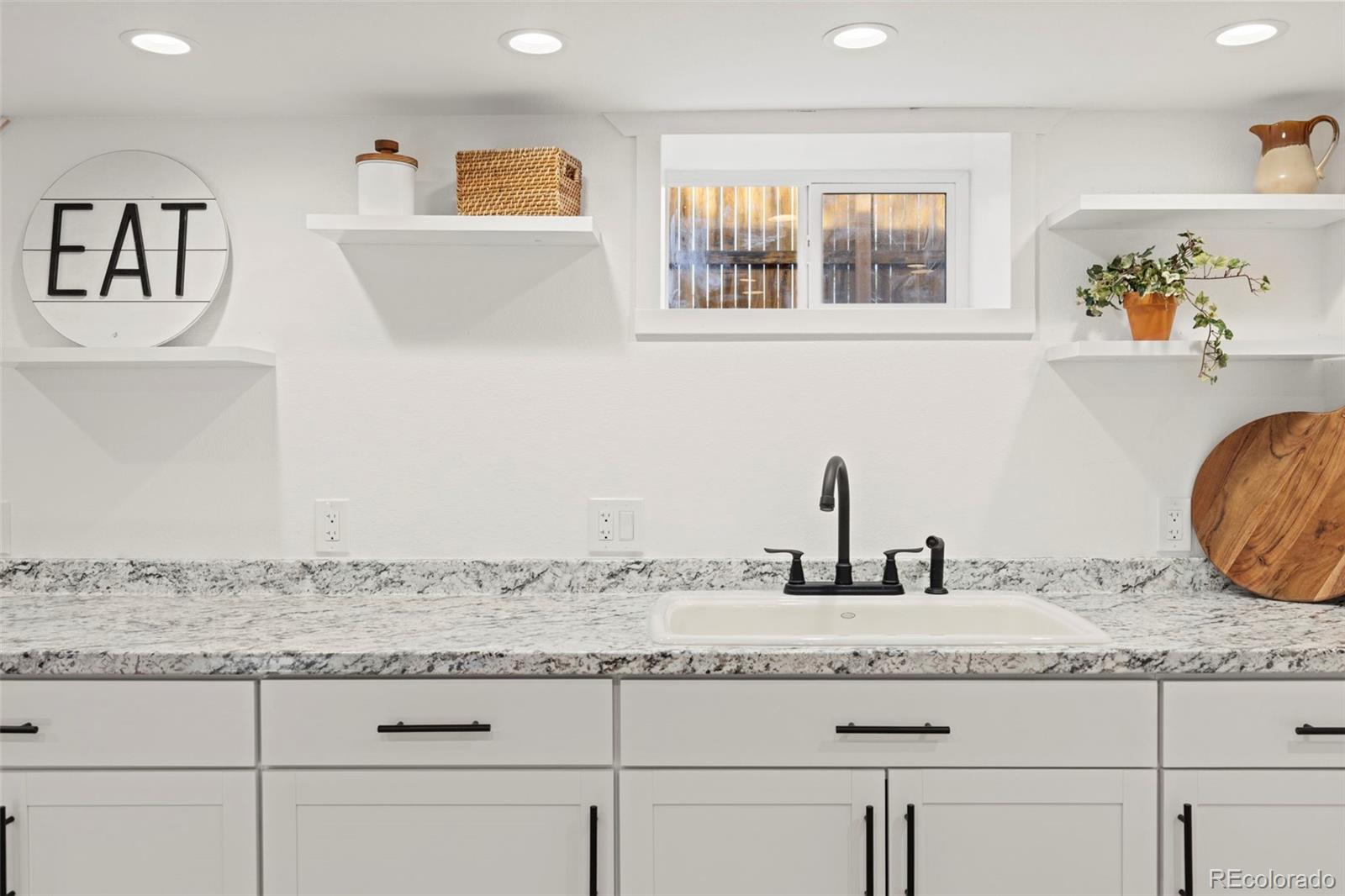MLS Image #22 for 4100 s lincoln street,englewood, Colorado