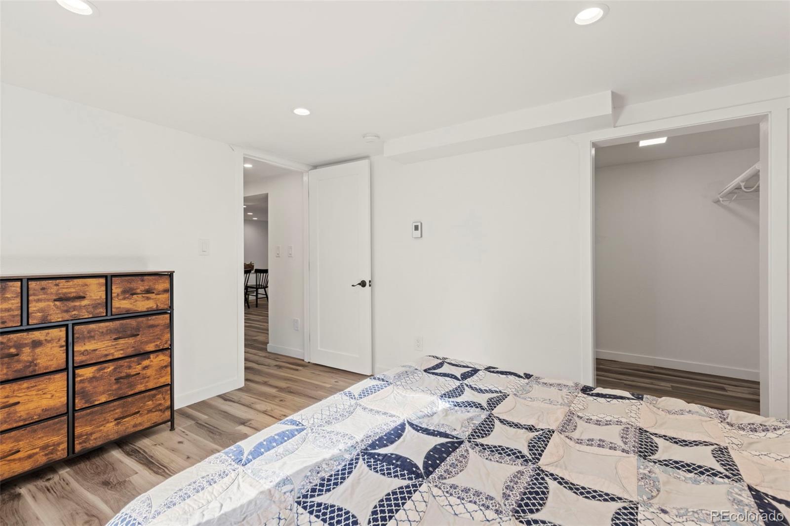 MLS Image #28 for 4100 s lincoln street,englewood, Colorado