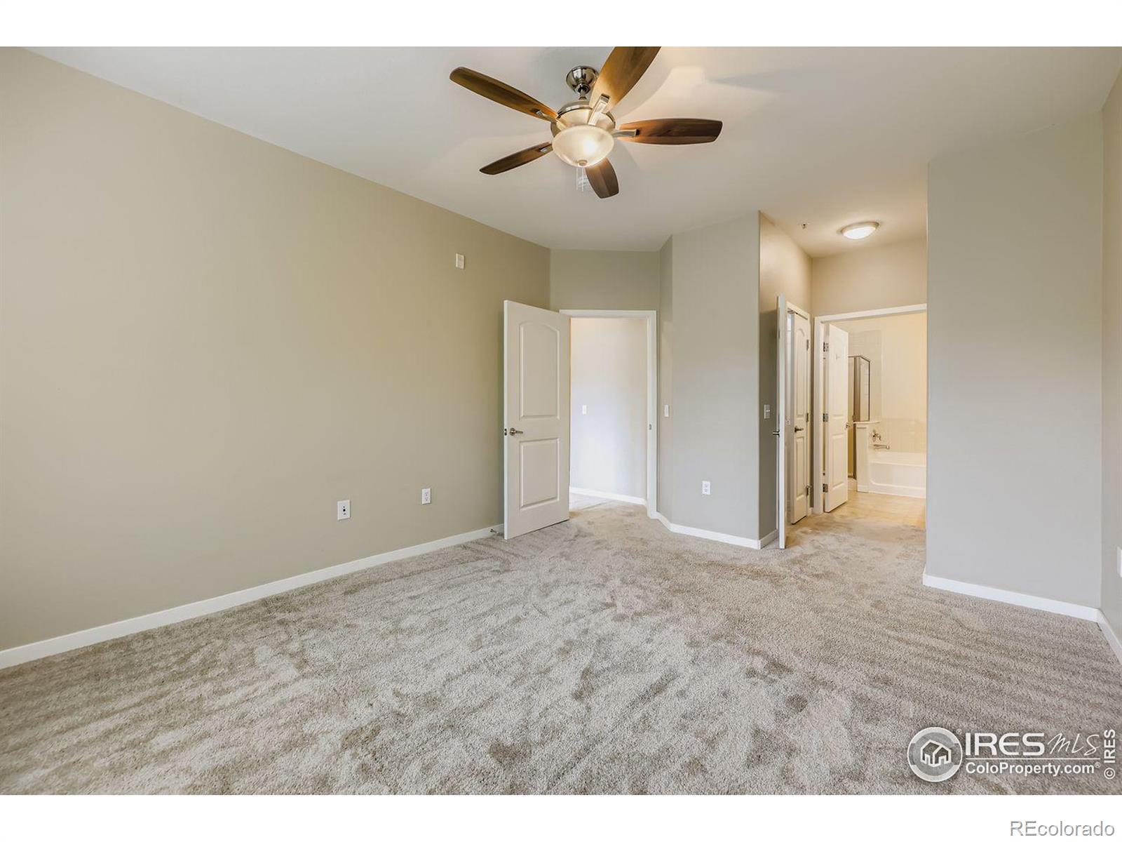 MLS Image #10 for 13456  via varra  110,broomfield, Colorado