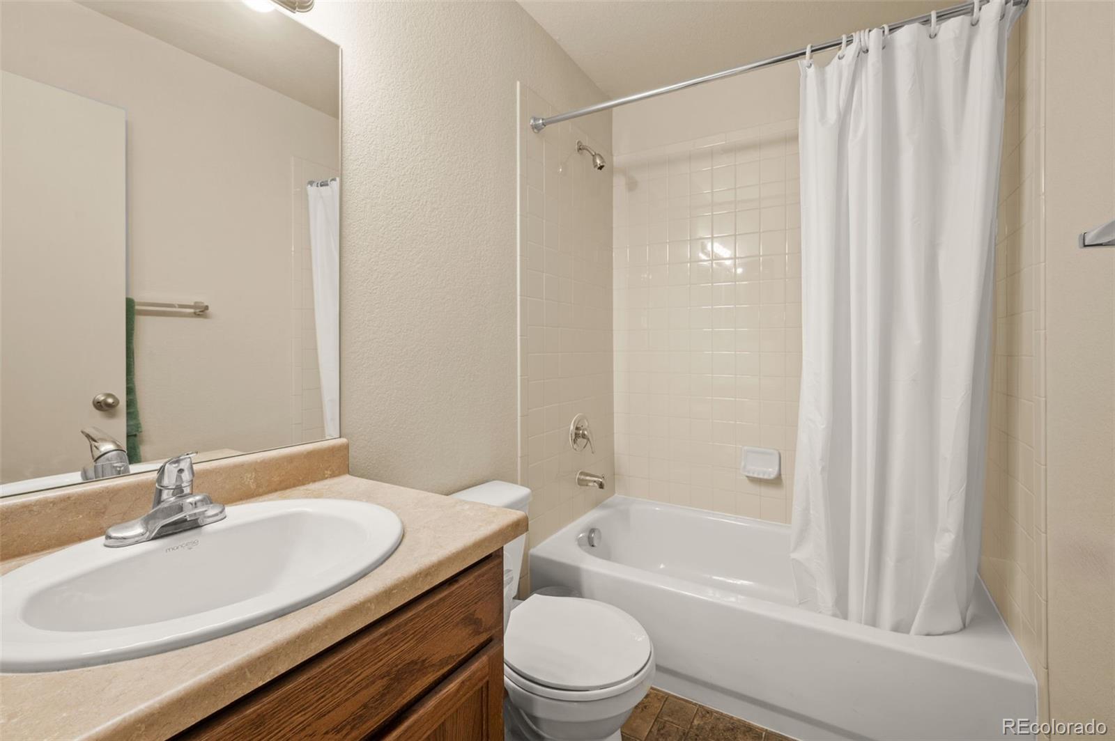 MLS Image #18 for 2804  rose hill street,strasburg, Colorado