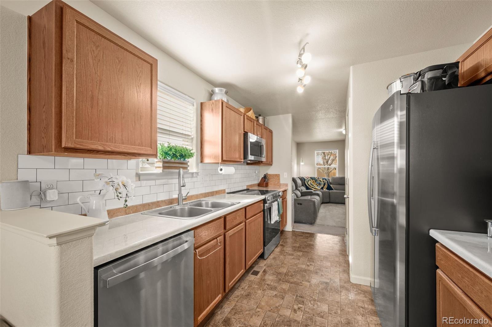 MLS Image #3 for 2804  rose hill street,strasburg, Colorado