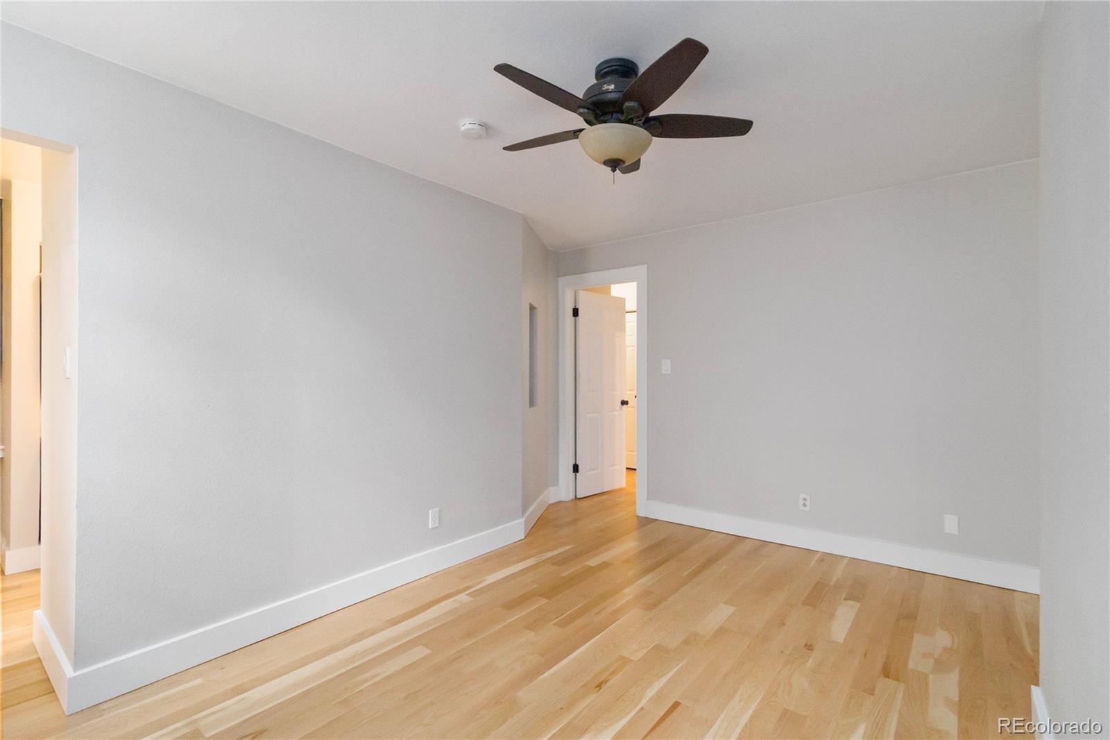 MLS Image #22 for 1123 n sherman street 16,denver, Colorado