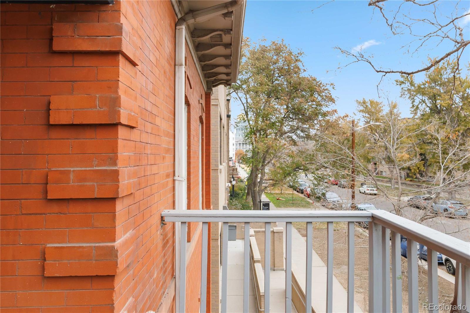 MLS Image #36 for 1123 n sherman street 16,denver, Colorado