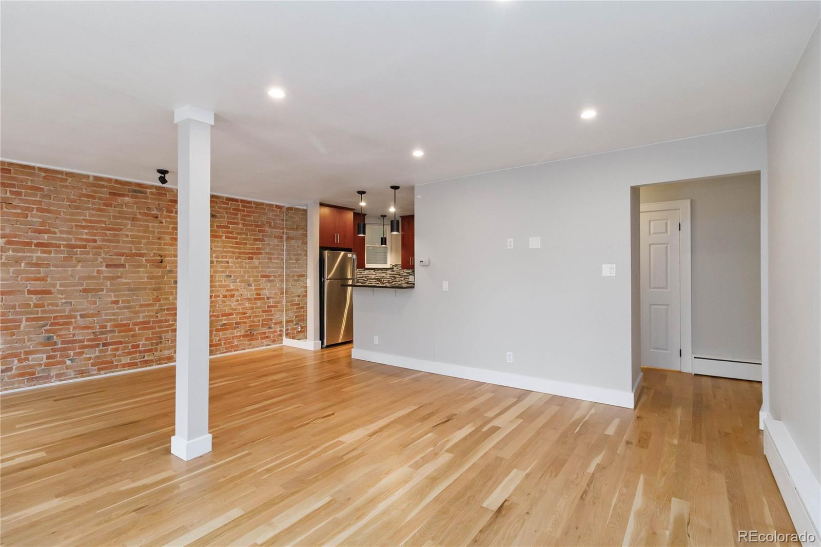 MLS Image #8 for 1123 n sherman street 16,denver, Colorado