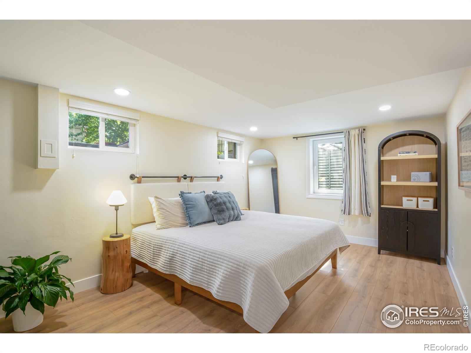 MLS Image #25 for 160  julian street,denver, Colorado