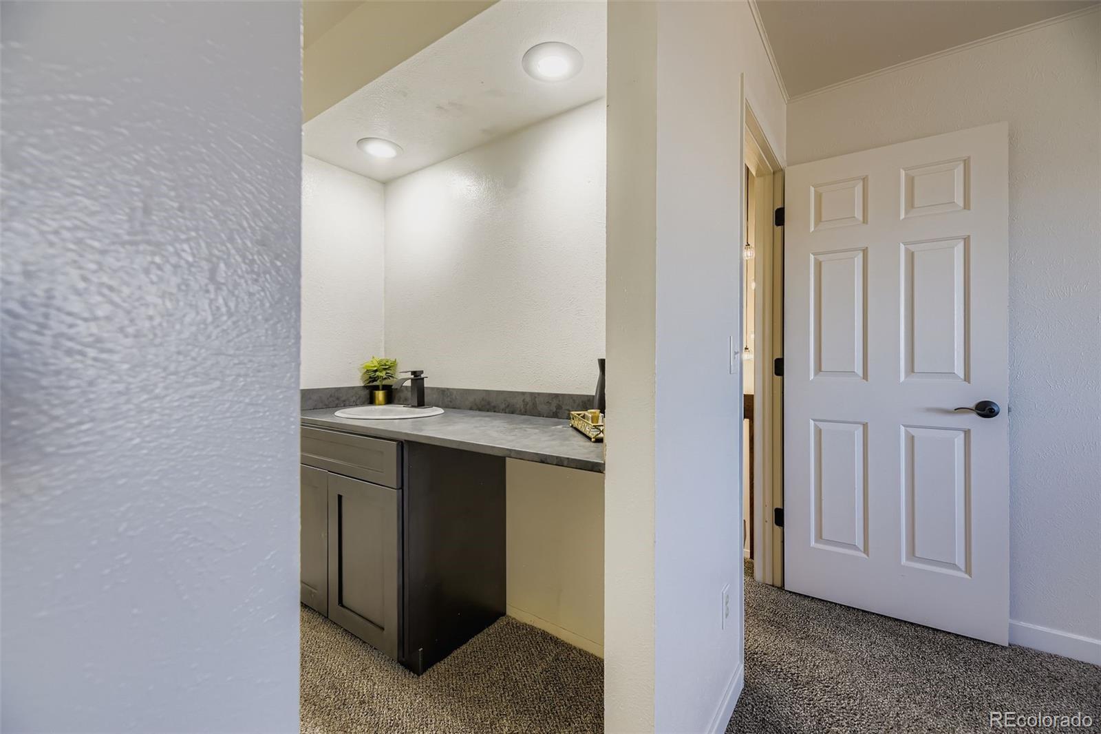 MLS Image #10 for 10806 w evans avenue,lakewood, Colorado