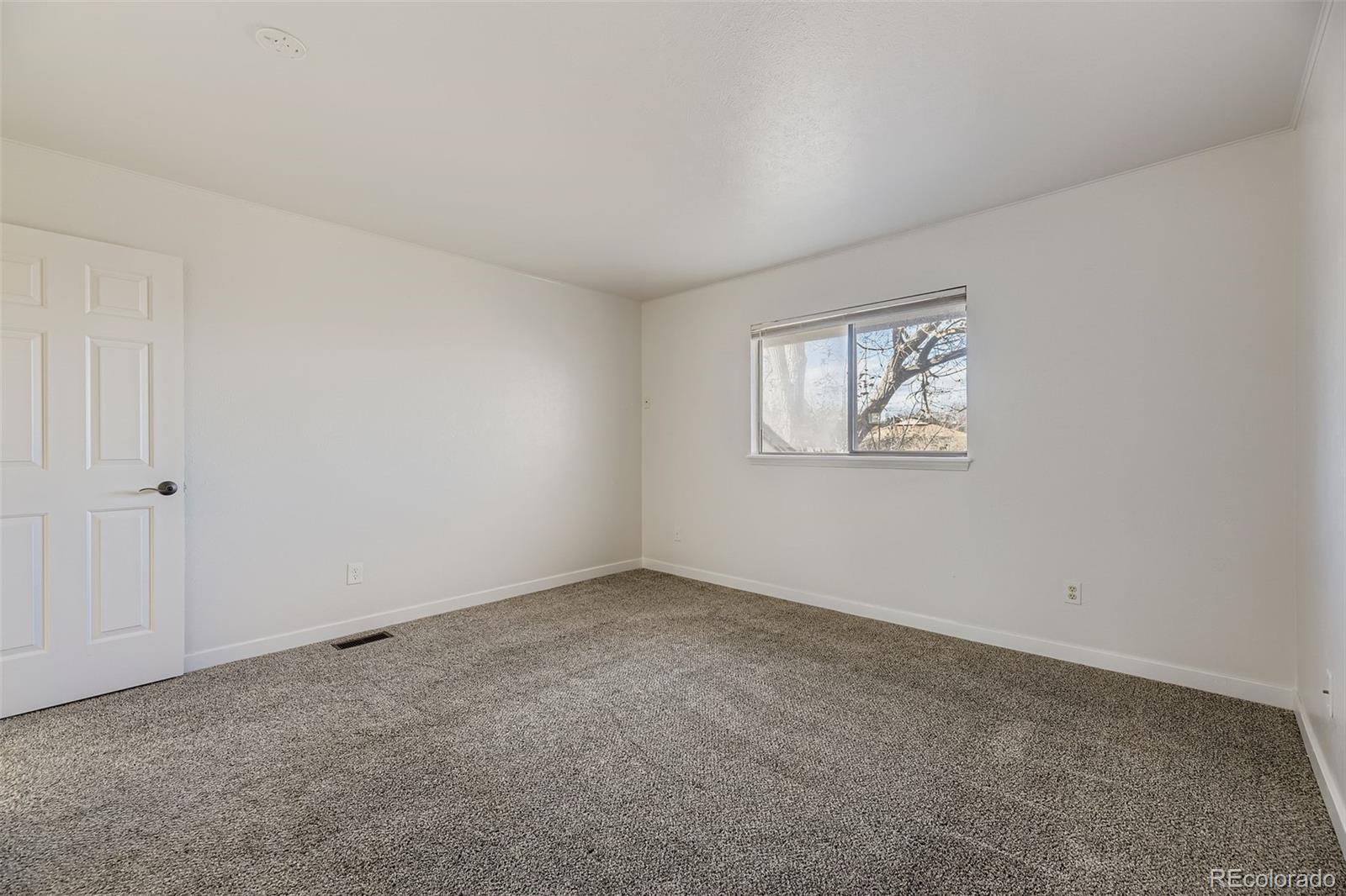 MLS Image #11 for 10806 w evans avenue,lakewood, Colorado