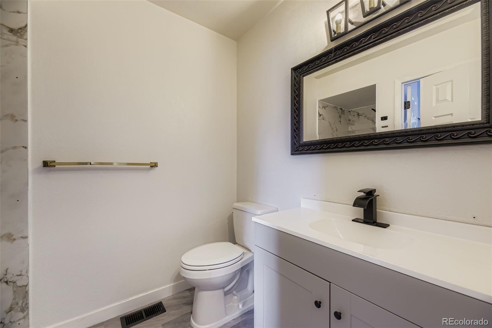 MLS Image #18 for 10806 w evans avenue,lakewood, Colorado