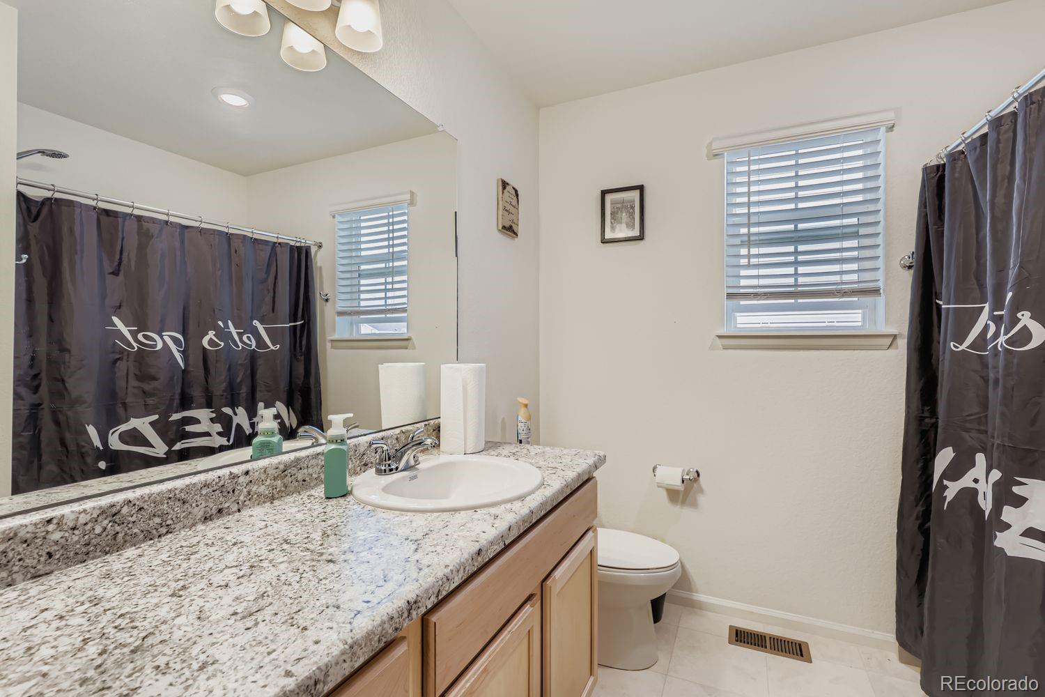 MLS Image #15 for 21897 e 44th place,aurora, Colorado