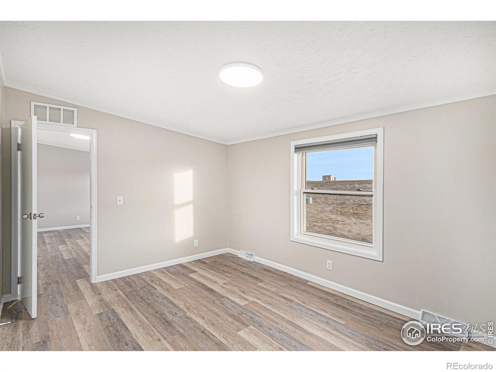 MLS Image #8 for 9848  stevenson avenue,carr, Colorado