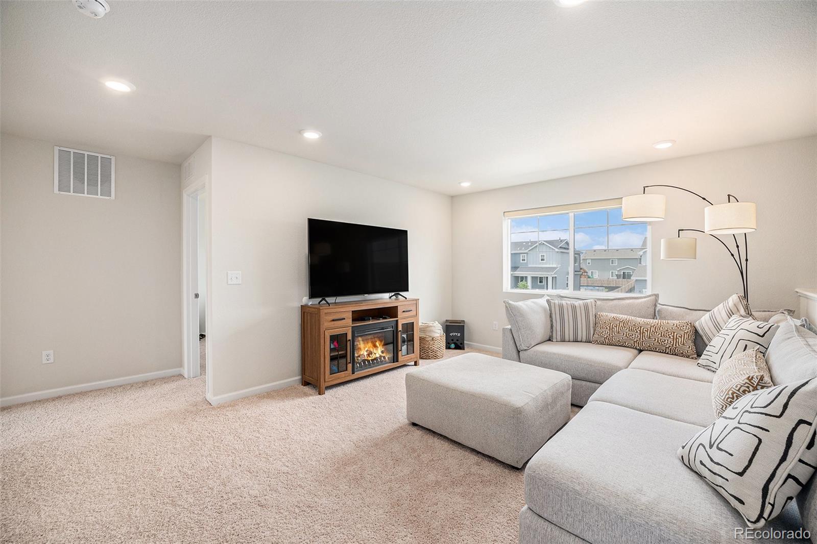 MLS Image #10 for 12405 e 101st drive drive,commerce city, Colorado