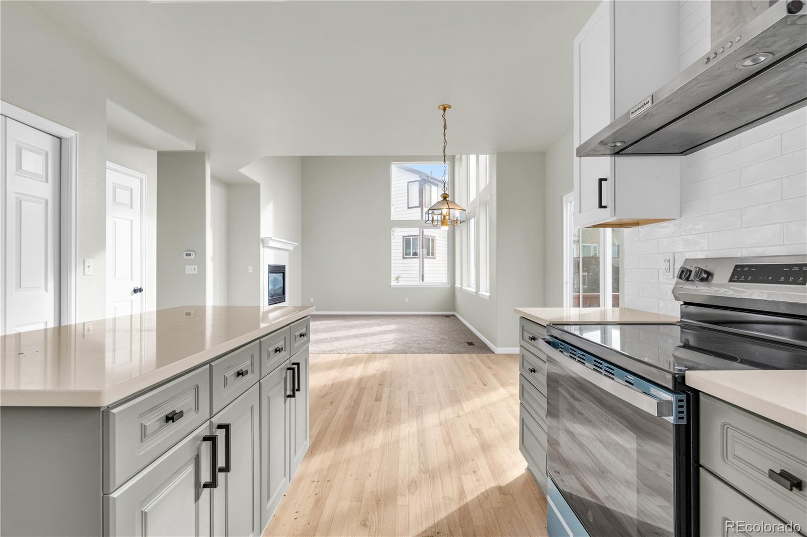 MLS Image #11 for 3033 s andes street,aurora, Colorado