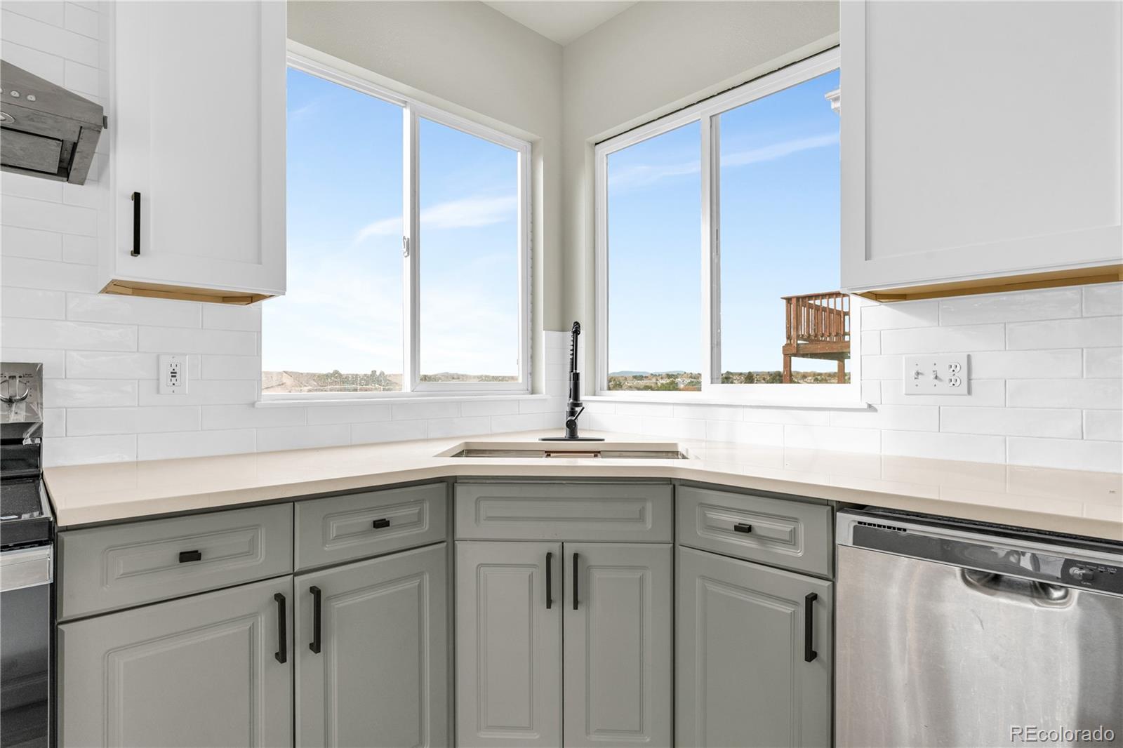 MLS Image #19 for 3033 s andes street,aurora, Colorado