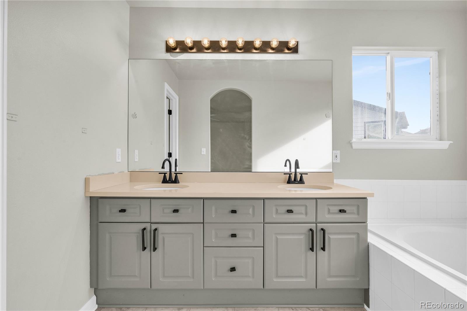 MLS Image #44 for 3033 s andes street,aurora, Colorado