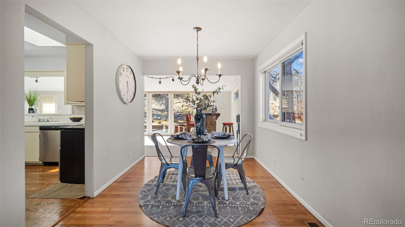 MLS Image #11 for 1007  sun drive,colorado springs, Colorado
