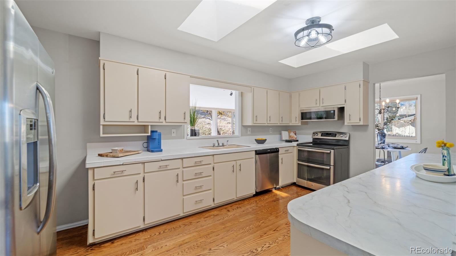 MLS Image #13 for 1007  sun drive,colorado springs, Colorado