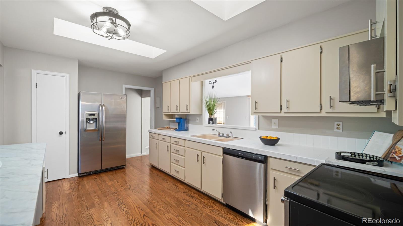 MLS Image #16 for 1007  sun drive,colorado springs, Colorado