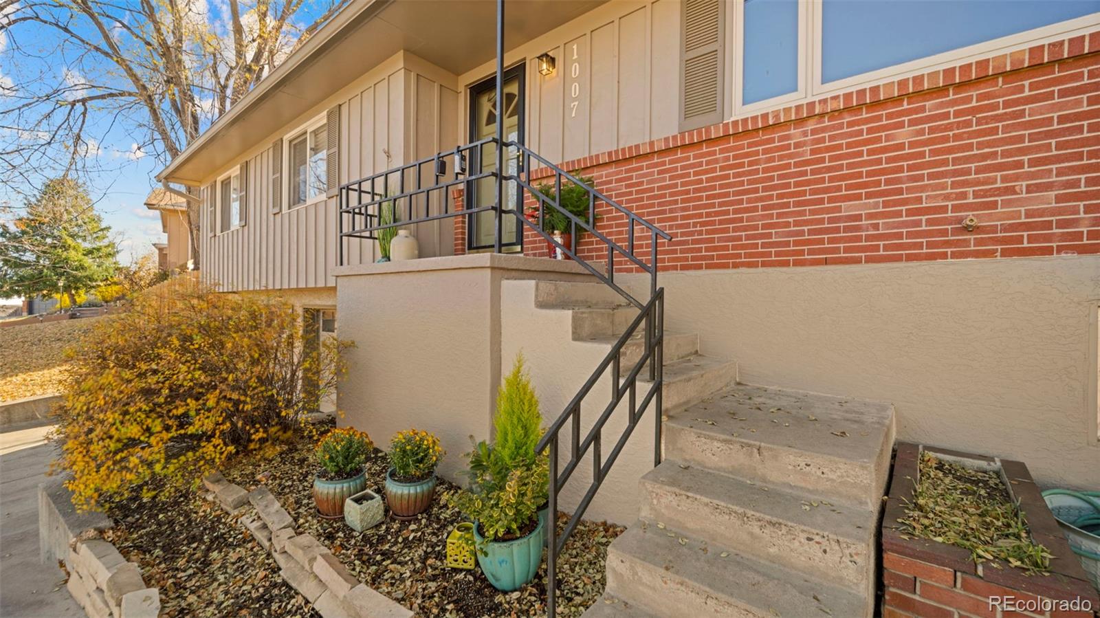 MLS Image #5 for 1007  sun drive,colorado springs, Colorado