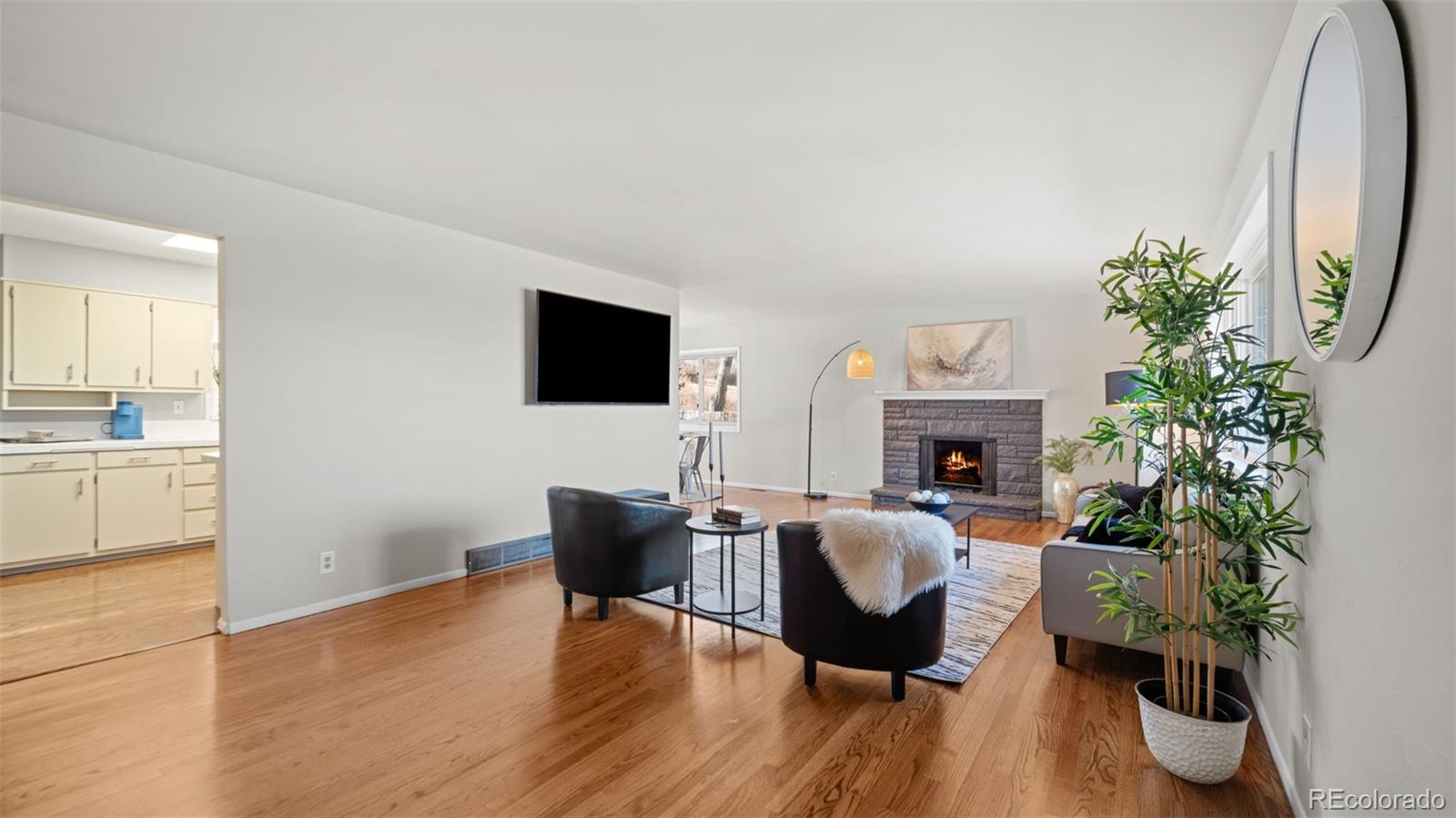 MLS Image #6 for 1007  sun drive,colorado springs, Colorado