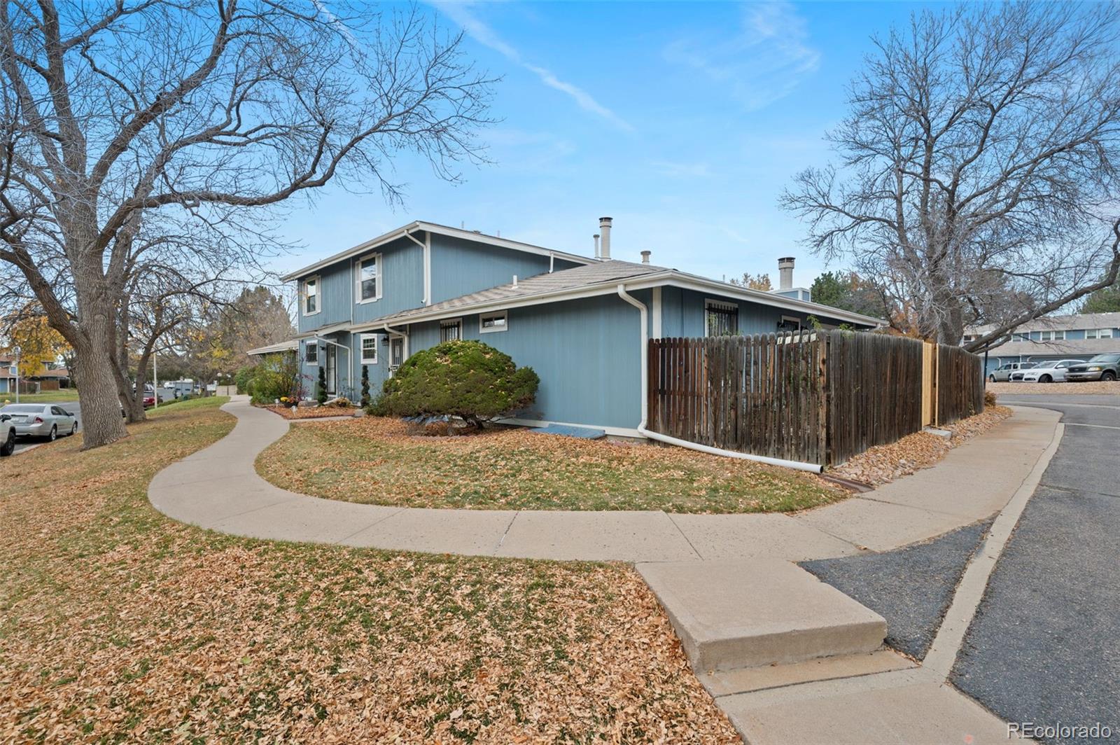 MLS Image #3 for 11609 e cedar avenue ,aurora, Colorado
