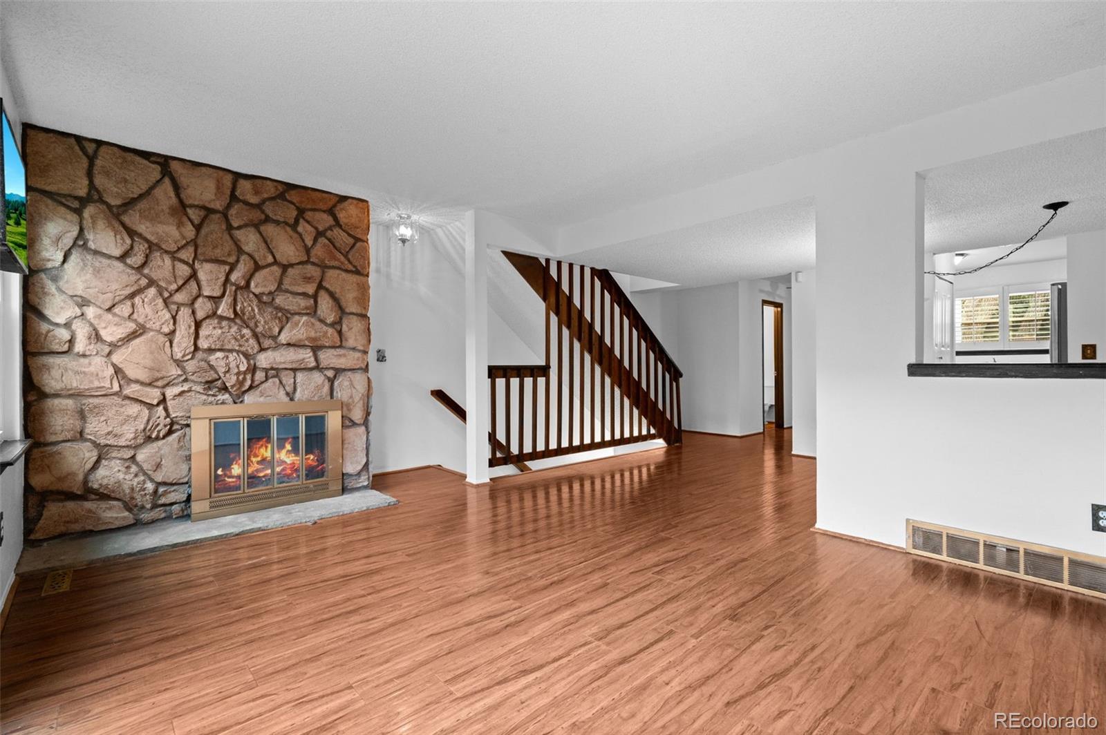 MLS Image #8 for 11609 e cedar avenue ,aurora, Colorado