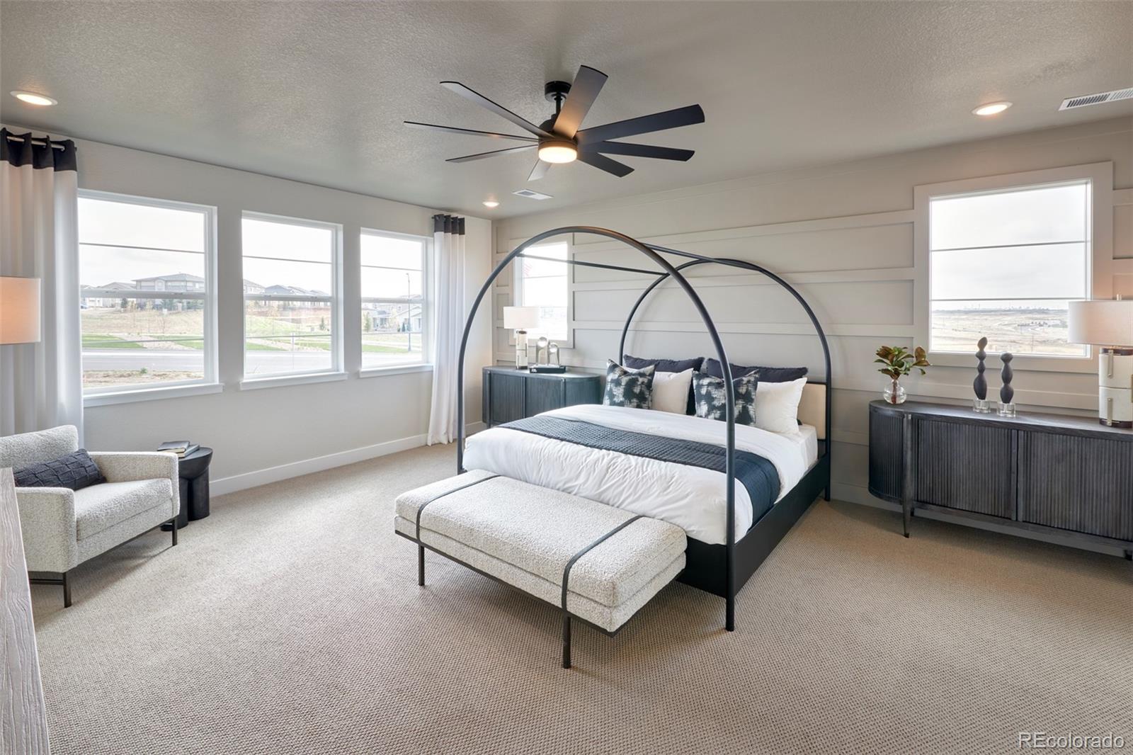 MLS Image #17 for 24043 e 39th avenue,aurora, Colorado