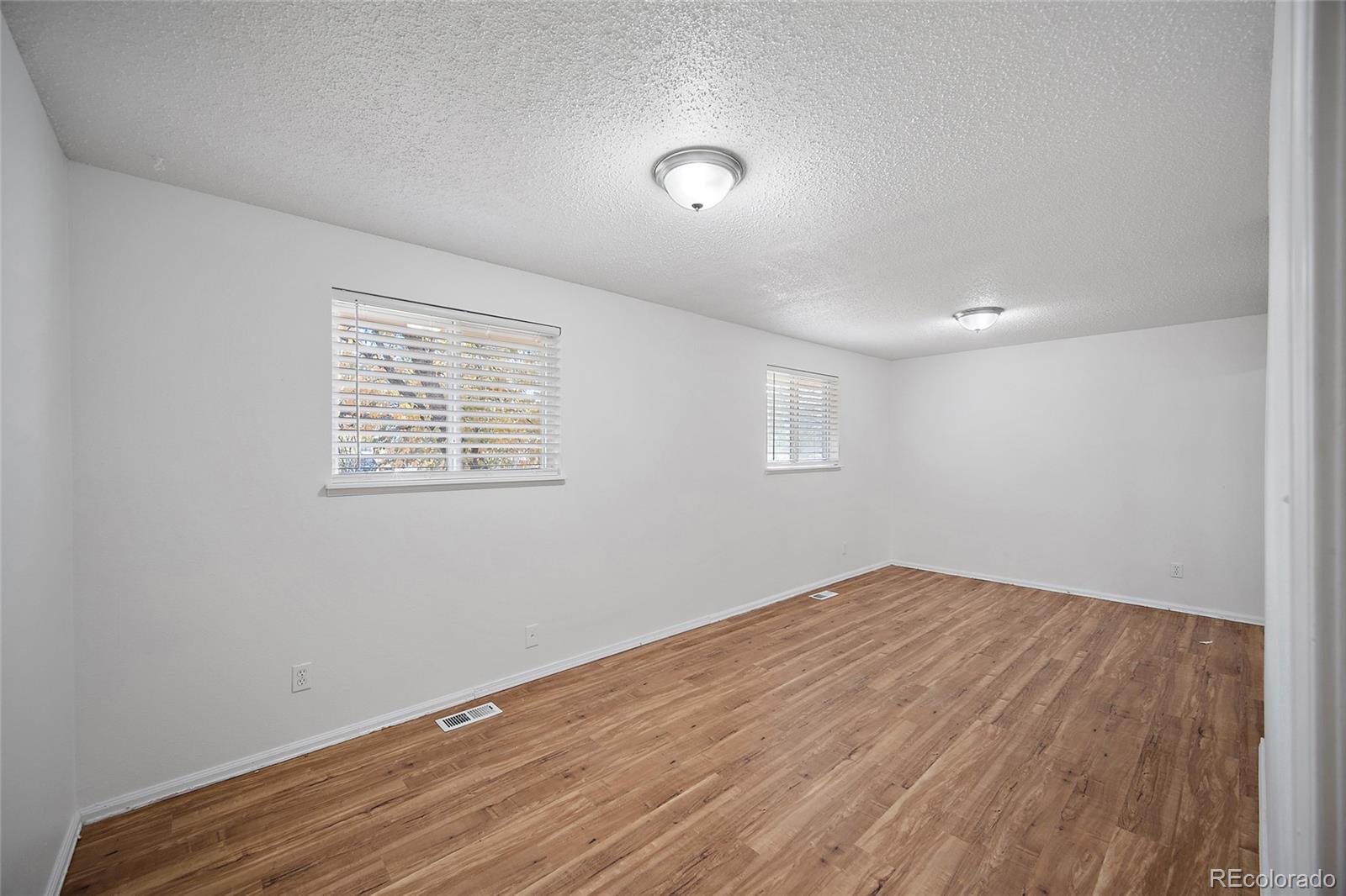 MLS Image #13 for 4024 e pikes peak avenue,colorado springs, Colorado