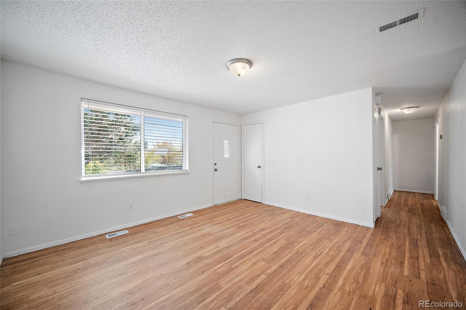 MLS Image #5 for 4024 e pikes peak avenue,colorado springs, Colorado