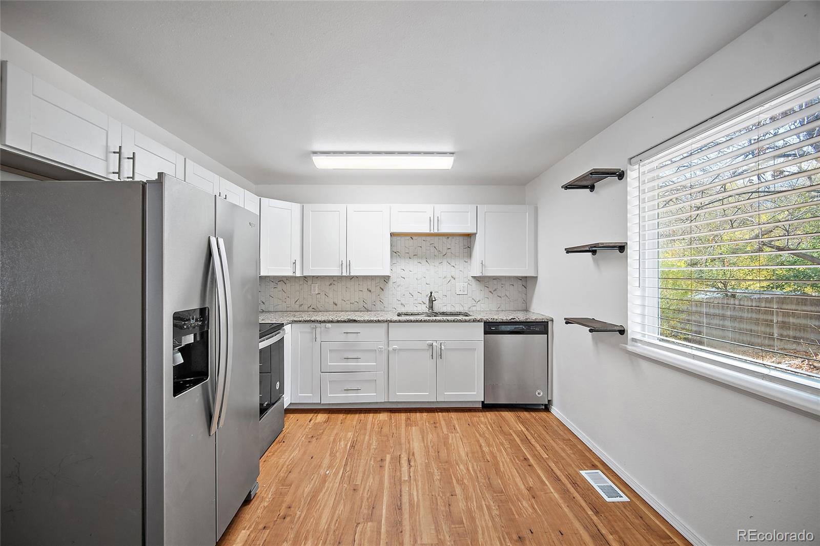 MLS Image #6 for 4024 e pikes peak avenue,colorado springs, Colorado