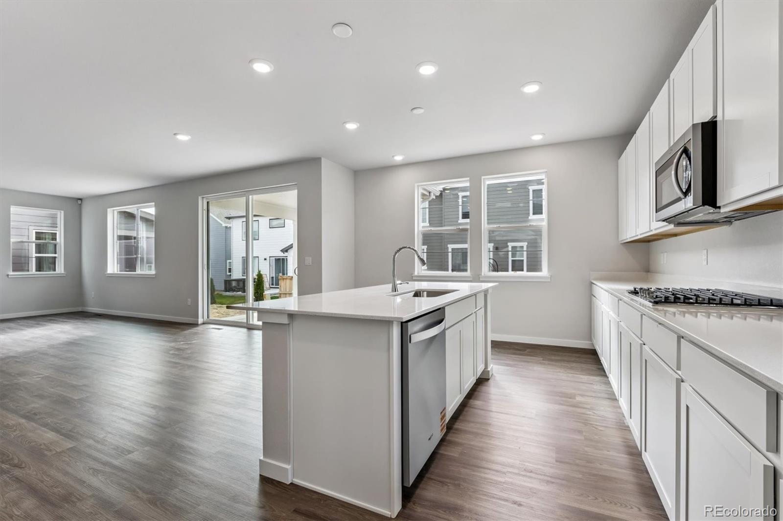 MLS Image #4 for 1420  loraine circle,lafayette, Colorado