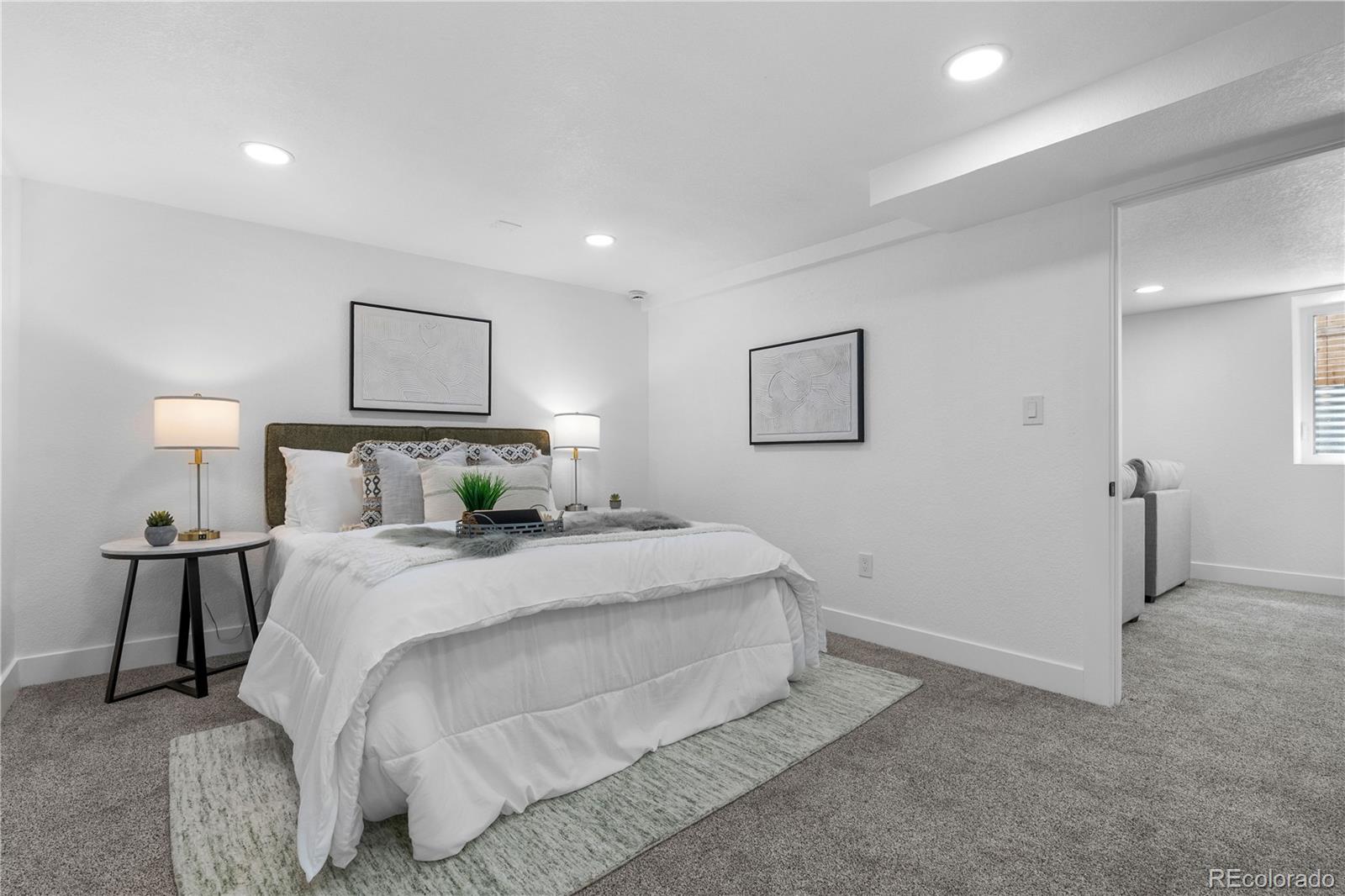 MLS Image #18 for 3135 n columbine street,denver, Colorado
