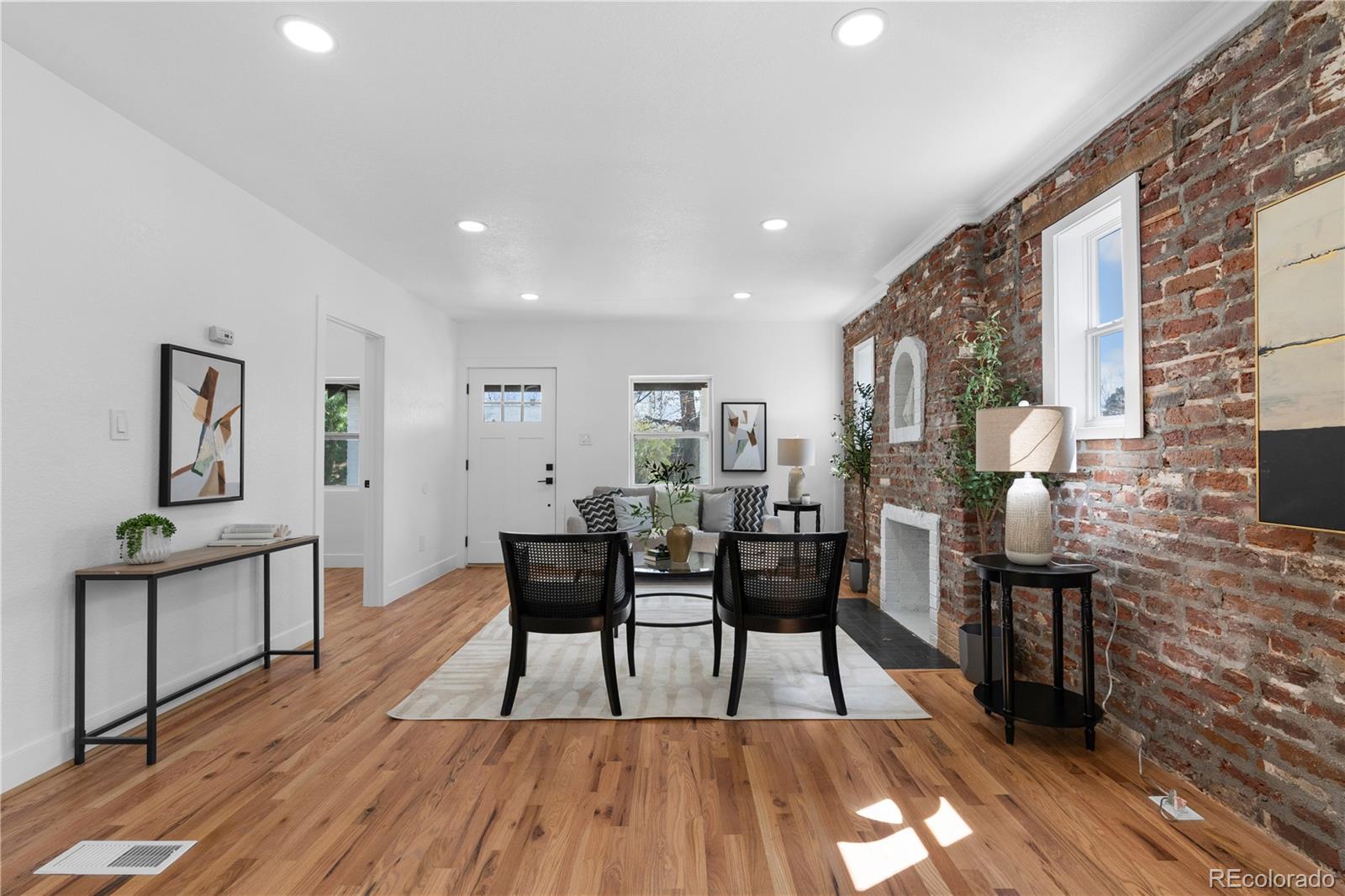 MLS Image #3 for 3135 n columbine street,denver, Colorado