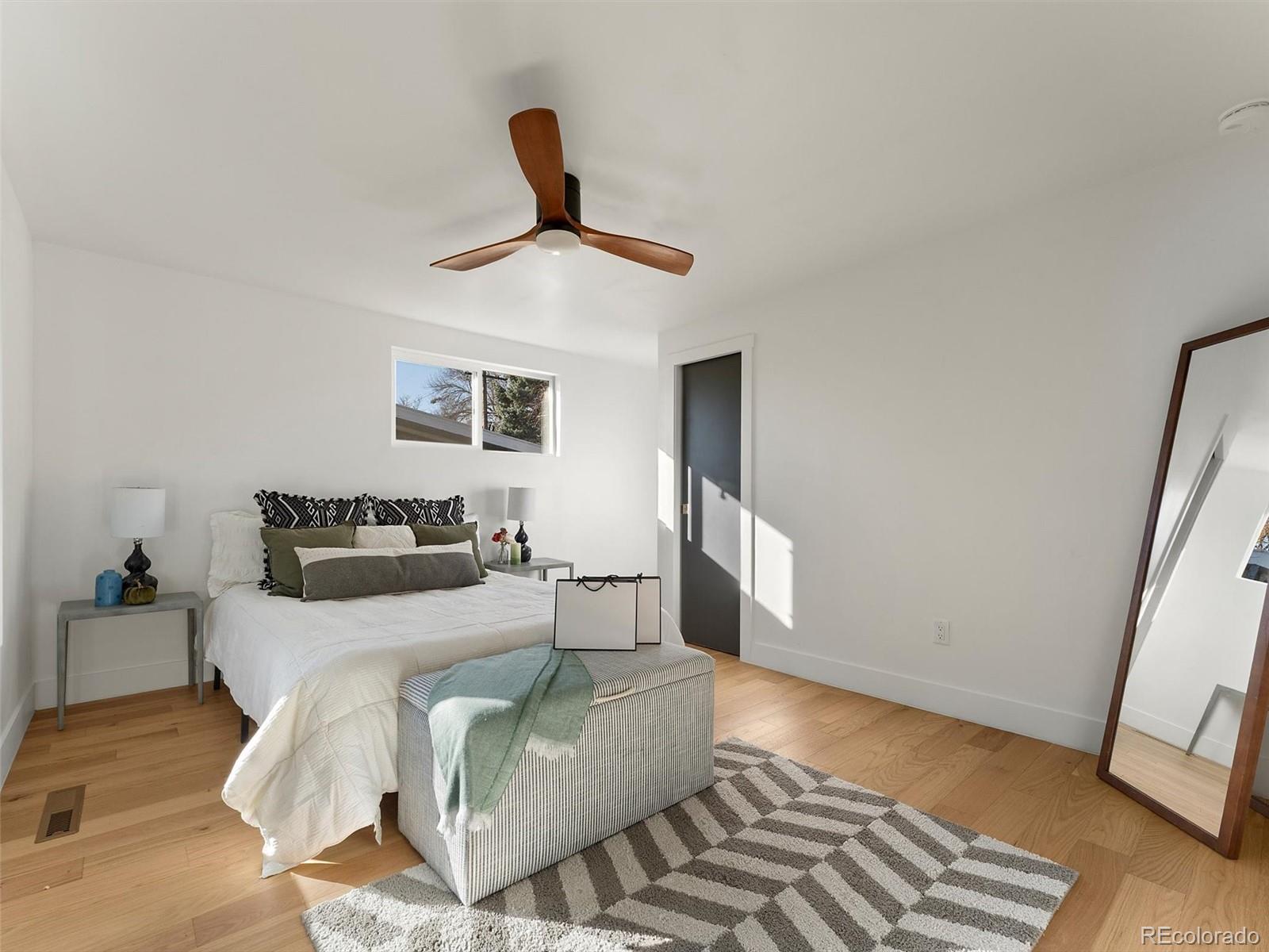 MLS Image #29 for 2315 s newton street,denver, Colorado